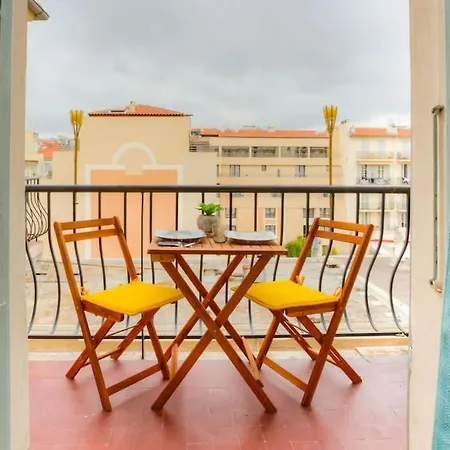 #19 Studio Lafayette A 3mins Du Bord De Mer Centre *